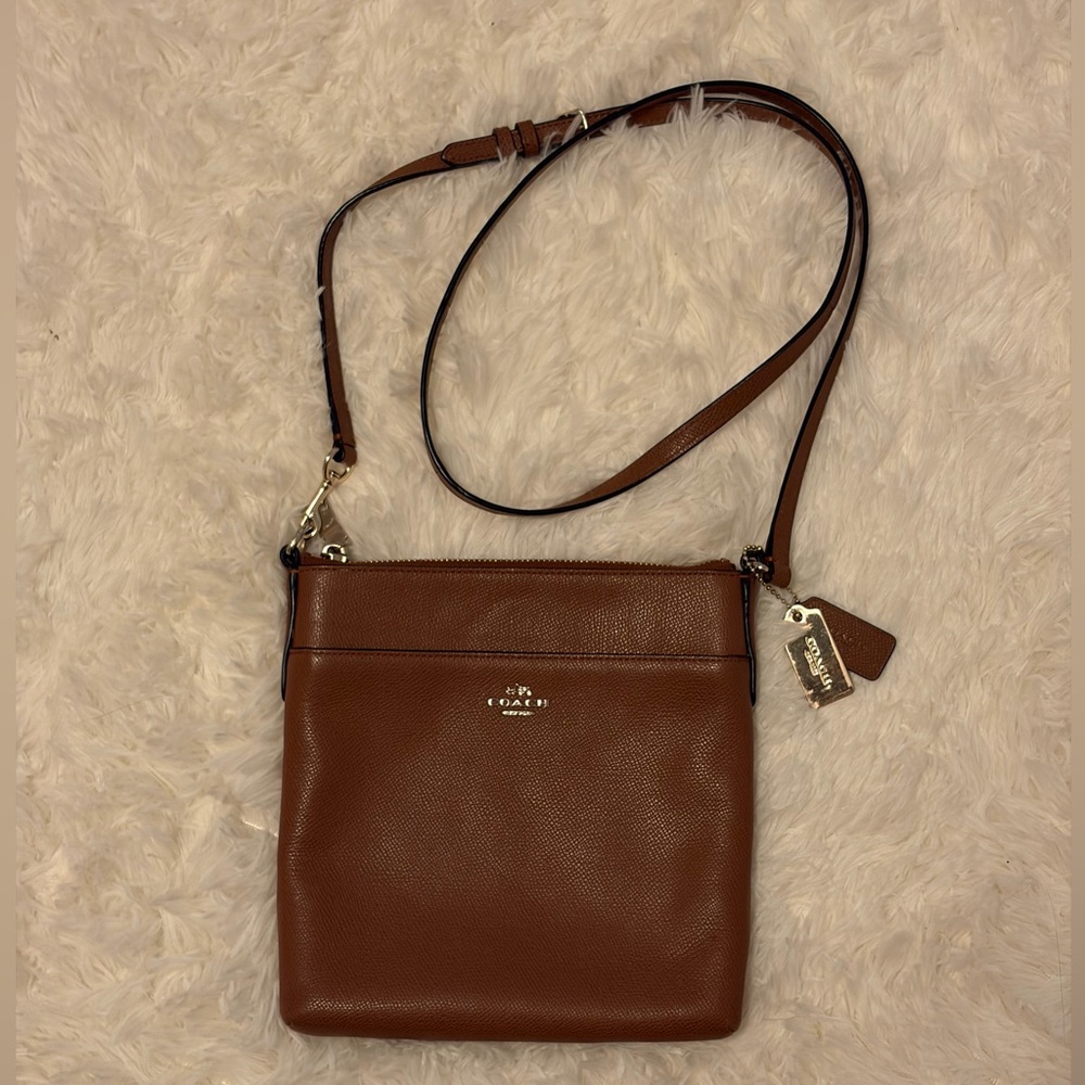 Coach North/South Swingpack